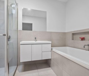 66 Meya Crescent, Fletcher NSW 2287 - House For Rent | Domain - Photo 3