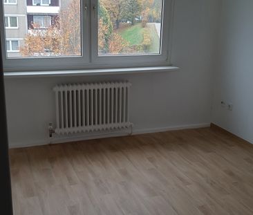 3-Zimmer-Wohnung mit modernisiertem Bad - Foto 4