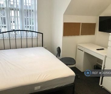 8 bedroom terraced house to rent - Photo 6