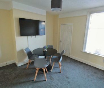Student Accommodation, 20 Derwent Street, Lincoln, Lincolnshire, LN... - Photo 3