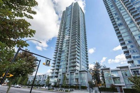 Metrotown great location apartment 2 Bed/ 2 Bath With AC For Rent - Photo 3