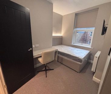 6 bedroom house of multiple occupation to rent - Photo 6