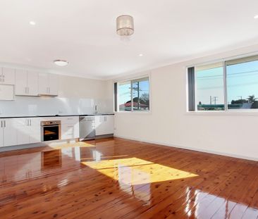 2/2A Willis Street, Charlestown, NSW, 2290 - Photo 4