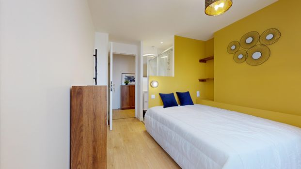 LONGEFER A Roommate 4 Bedrooms at Lyon 8e - Photo 1