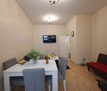 Wallwood Road - Photo 3