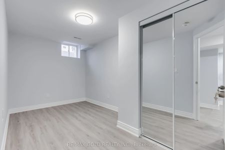 6900 Old Creditview Road #BASEMENT - Photo 3