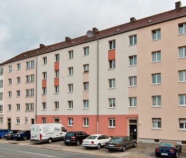 Renovierte, helle 3-Zimmer-Wohnung für Ihre kleine Familie - Foto 1