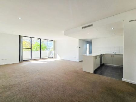 “Located in sought after Park Central” - Photo 2