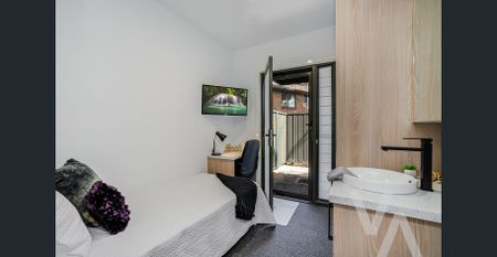 Your Next Student Move. - Photo 2