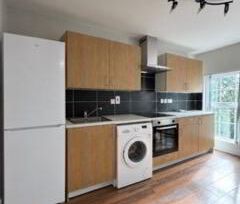 14 Glandore Avenue, Belfast, BT15 3FB - Photo 5