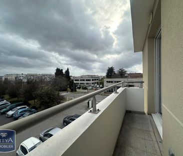 Location Appartement 2 pièces 38m² MONTFAVET 84140 - Photo 2