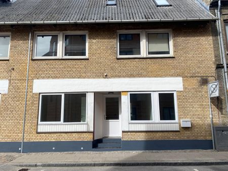 <b>Moderne 3-værelses lejlighed tæt ved havnefronten i Nørresundby</b> - Photo 4