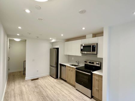For Lease - 30 Calamint Lane Unit# 41, Toronto, Ontario - Photo 5