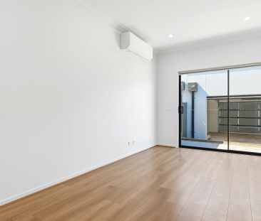 BRAND NEW HOME IN TARNEIT - Photo 2