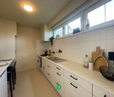 Prachtig ingericht appartement met 2 slaapkamers en terras te Roeselare - Foto 1