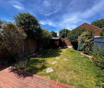 Sandpiper Close, Shoeburyness, Southend-on-Sea, Essex, SS3 9YL - Photo 1