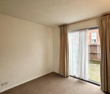 1 bedroom ground floor flat to rent - Photo 6