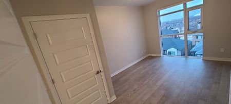 For Lease - 460 Gordon Krantz Avenue Unit# 506, Milton, Ontario - Photo 4
