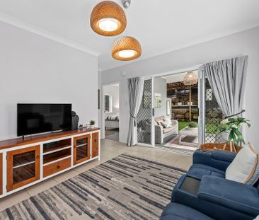 75 Hipwood St, Norman Park QLD 4170 - House For Rent | Domain - Photo 1