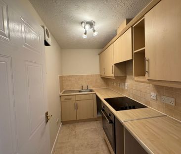 1 bed flat to rent in Winters Field, Taunton, TA1 - Photo 5