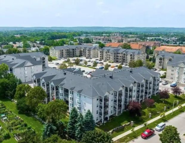 1421 WALKER'S Line Unit# 207 | 1421 WALKER'S Line Unit# 207, Burlington - Photo 1