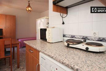 granada, Andalusia 18002