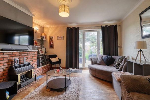 3 bedroom terraced house to rent - Photo 1