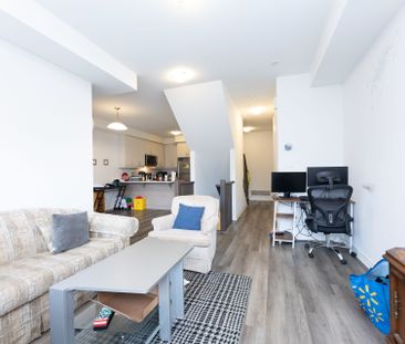 For Lease - 29 Keppel Circle, Brampton, Ontario - Photo 4