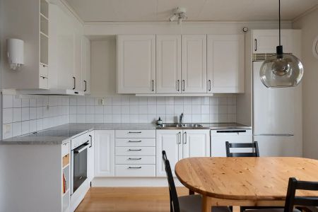 Vallmovägen, Bålsta - Foto 2