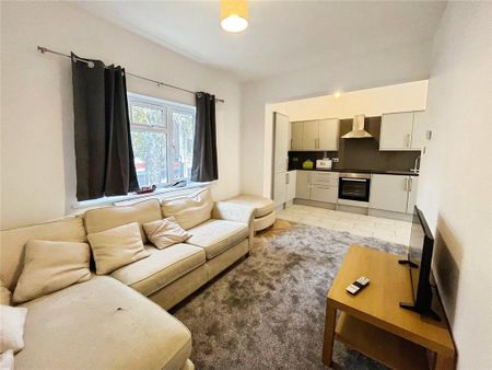 3 bedroom detached house to rent - Photo 2