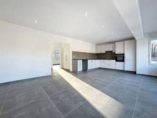 Appartement te huur - Foto 1