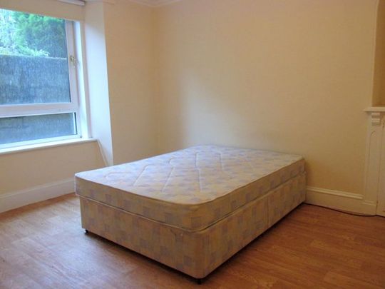 Basement Flat, 17 Summerfield Terrace, AB24 5JB, Aberdeen - Photo 1