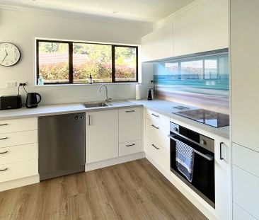 Fully furnished home ideal for anyone relocating! - Photo 5