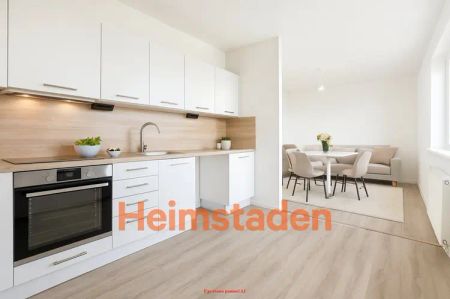 Pronájem bytu 2+1 56 m - Fotografie 3