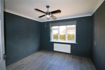 3 bedroom bungalow to rent - Photo 4