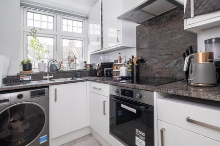 1 bedroom flat to rent - Photo 4