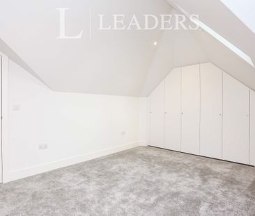 2 bedroom apartment to rent Sunderland Road, London, SE23 - Photo 3