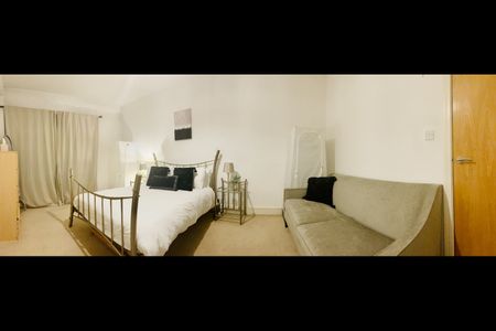 1 Bed Flat, The Gallery, M3 - Photo 3