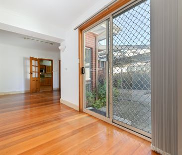 4 Harcourt Street, Ashwood - Photo 5