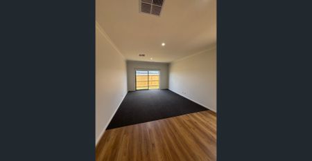 Brand-New Three Bedroom House For Rent - Photo 2