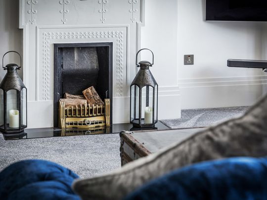 Ref: SM - Horsehill - Photo 1