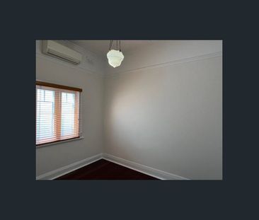 YOUR NEW FAMILY HOME - Photo 3