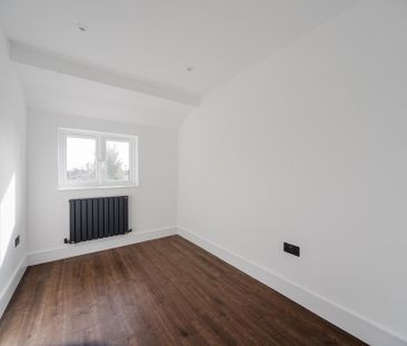 3 bedroom end of terrace house to rent - Photo 1