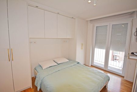 Ruim en centraal gelegen appartement met 3 slaapkamers - Photo 2