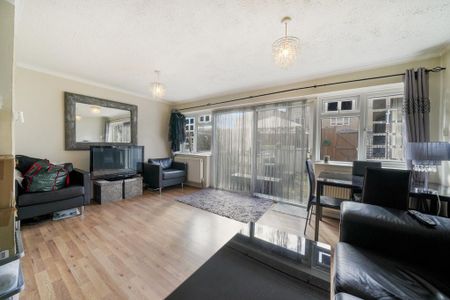 2 bedroom terraced house to rent - Photo 3