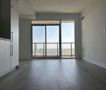 For Lease - 285 Dufferin St Street Unit# 813 Unit A, Toronto, Ontario - Photo 1