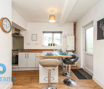 1 bed Shared House for Rent - Photo 6