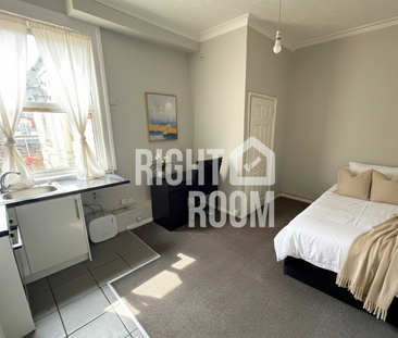 Studio to rent - Photo 1