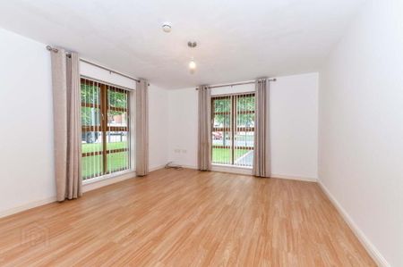 77 Redwood Dale, Dunmurry, Belfast, BT17 9RL - Photo 5