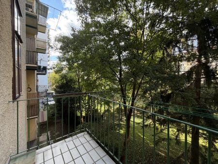 Traumhafte 3,5-Zimmer-Altbauwohnung mit Balkon in Geidorf - Foto 2